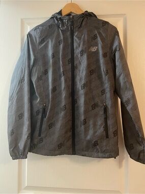 Women New Balance windbreaker